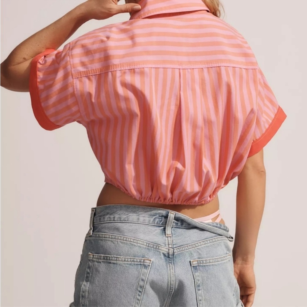 Anthropologie Maeve Short Sleeve Monogram Cropped Top Pink Rose Shirt Sz L NEW - Picture 3 of 13
